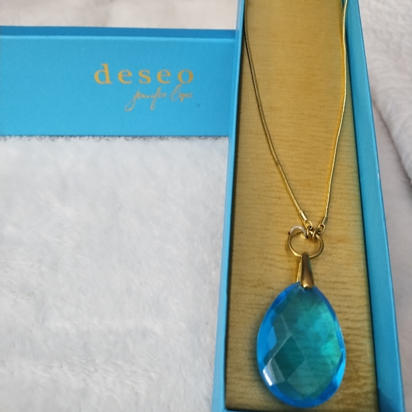 Jennifer Lopez necklace - Picture 3 of 4